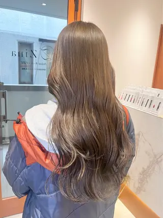 セミロング カラー レイヤー🩵透明感 ೀユイ🌙のヘアスタイル