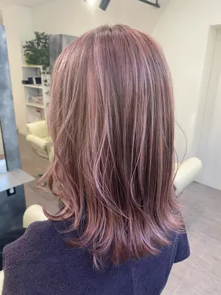 カラー 松浦 るなのヘアスタイル