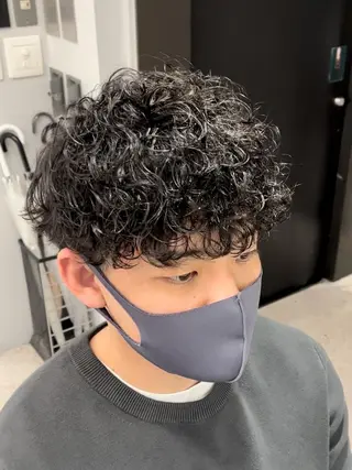 ショート 京都河原町 メンズパーマ助川龍哉のヘアスタイル