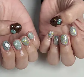 ネイル エリ🫧 nail池袋東口のネイルデザイン