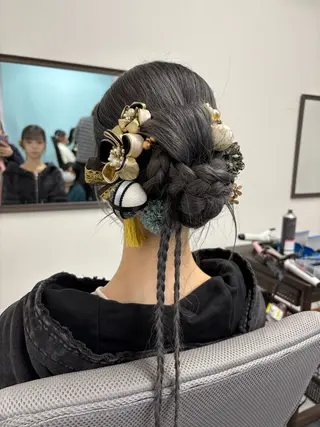 ヘアアレンジ 髪の家 tikiのヘアスタイル
