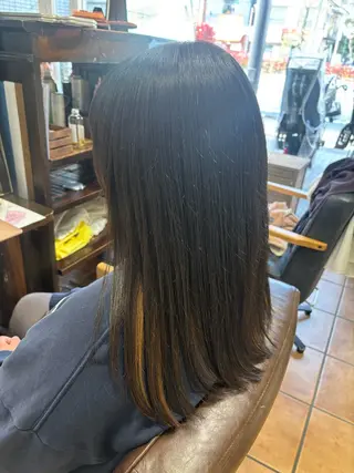 セミロング カラー つばた みゆ🦋のヘアスタイル