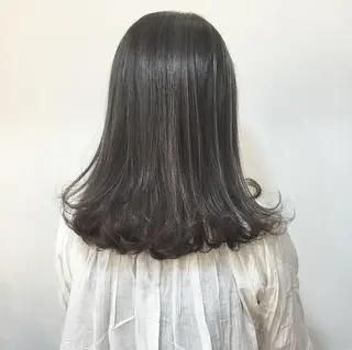 セミロング カラー 銀座/ハイトーン/ hayaka 🖤のヘアスタイル