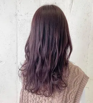 セミロング カラー KAEDE🎀 縮毛矯正&パーマ特化のヘアスタイル