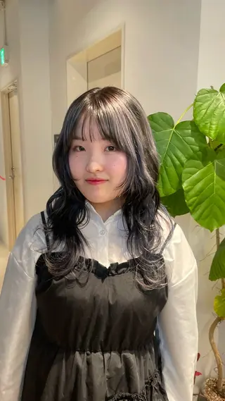 ロング 久永 香奈子のヘアスタイル