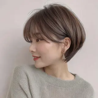 ショート カラー スガト 🎨透明感カラー✨️のヘアスタイル