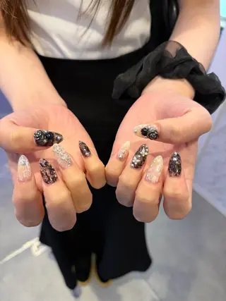 ネイル Natsumi💎 堺筋本町ネイルサロンのネイルデザイン