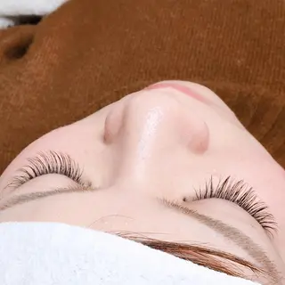ミディアム カラー パーマ ヘアアレンジ メンズ キッズ ネイル マツエク・マツパ brille ~eyelash~のヘアスタイル