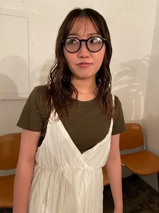 セミロング パーマ Terve.野崎 真里奈のヘアスタイル