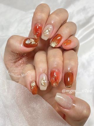 MoON...❤︎ MeGuのネイルデザイン