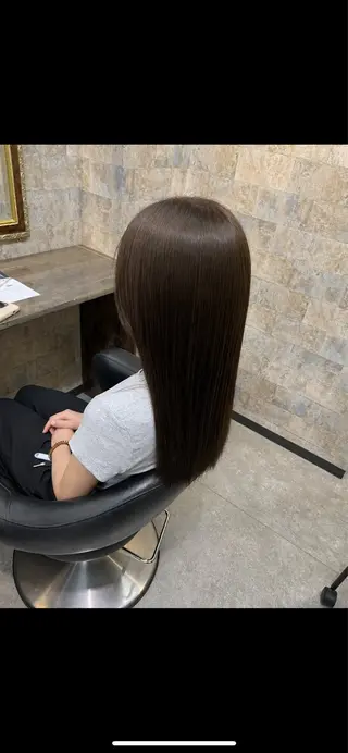 ミディアム カラー 和久井 琉空のヘアスタイル