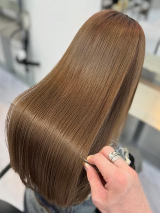 ロング 韓国ヘア💖ワンホン ブリーチなしWカラーのヘアスタイル