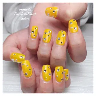 ミディアム ネイル 🐾enen style 🐾のネイルデザイン