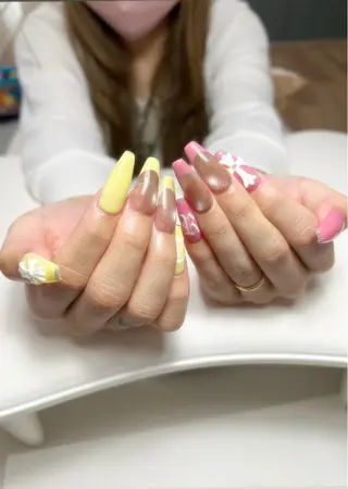 ネイル RYAURA NAILのネイルデザイン