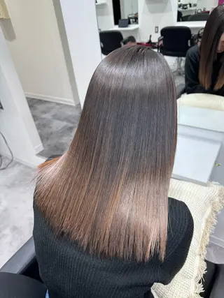 ミディアム カラー ヘアアレンジ 髪質改善カラー🪞 巻ける縮毛矯正🪞城のヘアスタイル
