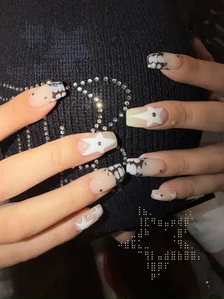 ネイル nailsby kotomiのネイルデザイン