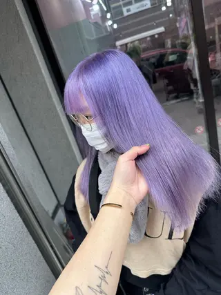 セミロング カラー ブリーチ特化🌈 MANATOのヘアスタイル