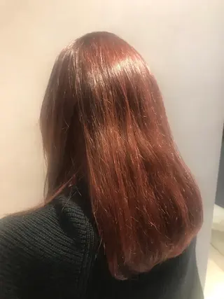 セミロング 土佐 優奈のヘアスタイル