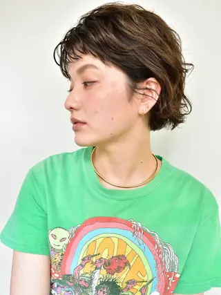 ショート カラー パーマ 高橋 愛美のヘアスタイル
