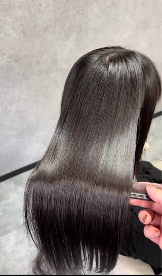 う けんじょうのヘアスタイル