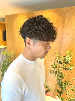 ミディアム パーマ メンズ 🔥メンズ特化 /パーマ&カット🌀のヘアスタイル