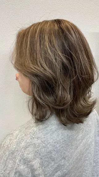 ミディアム 🌕透明感カラー @ENTER大名のヘアスタイル
