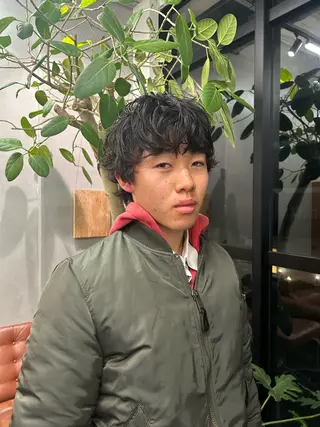 パーマ 小木曽 新大のヘアスタイル