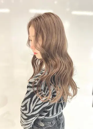 ロング カラー パーマ ヘアアレンジ メンズ キッズ ネイル マツエク・マツパ アイブロウ レイヤーカット🪽 カネコミユのヘアスタイル