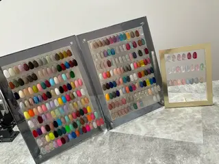 ネイル Yuna🕊️ Lien市川のネイルデザイン