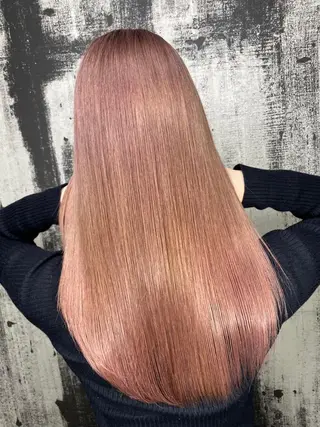 セミロング 新宿メンズパーマ特化 メンズバレイヤージュのヘアスタイル