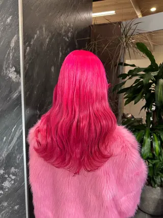 セミロング カラー 💋ハイトーンデザイ ンヘア💋A'nyuのヘアスタイル