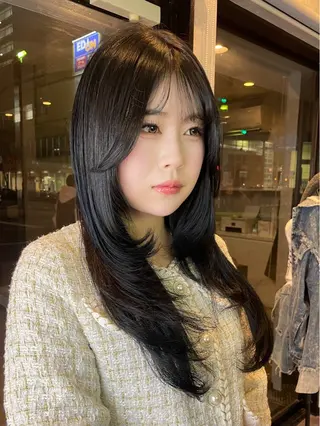 ロング カラー  ︎︎ 寧音のヘアスタイル