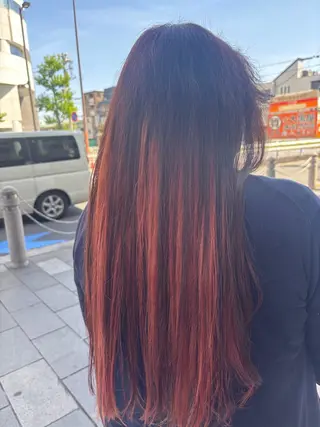 ロング カラー 🐰K+Plus🐰 まゆ🐰のヘアスタイル