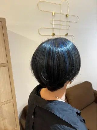 カラー 黒滝 真歩のヘアスタイル