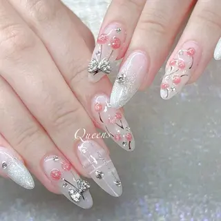 ネイル Queens マオのネイルデザイン