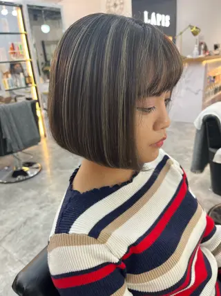 ショート カラー レイヤー似合わせ 透明感カラーりきやのヘアスタイル