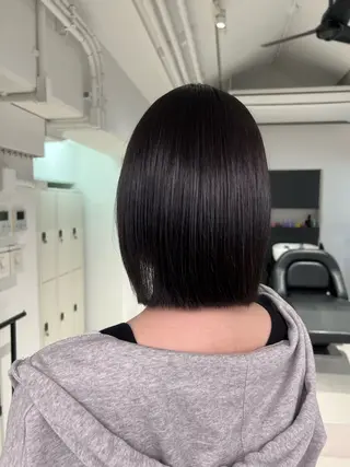 ショート カラー うるぷるカラー 🤍 Naanoのヘアスタイル