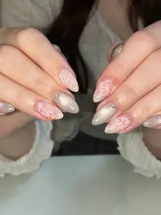 ネイル Yuna 𝝑𝝔*.+゚のネイルデザイン