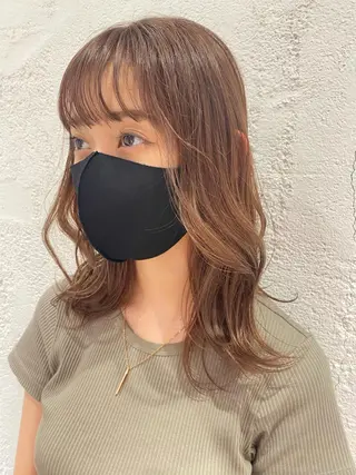 セミロング 🐩透明感ミルクティ ーピンクニイナ🐩のヘアスタイル