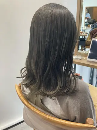 ミディアム ✨色持ちの良い艶 カラー✨蟹江真世のヘアスタイル