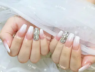 ネイル Merit メリット_のネイルデザイン