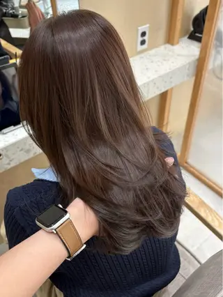 セミロング 顔周り/レイヤー カット🎀ヒラバルのヘアスタイル