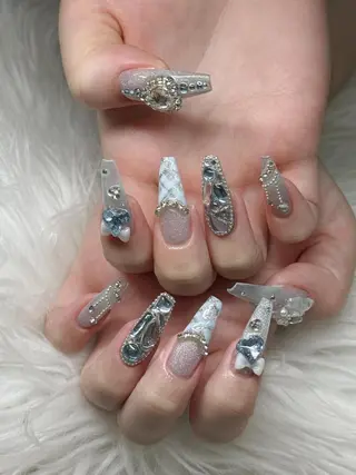 ネイル Lee Nailsのネイルデザイン