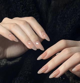 ネイル エリ🫧 nail池袋東口のネイルデザイン