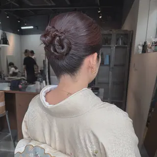 ヘアアレンジ メイ🩰ブリーチなし ダブルカラーのヘアスタイル