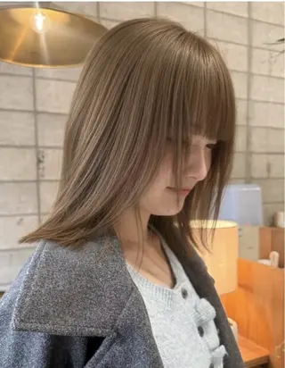 カラー 柔らかいオリーブ🍃 カラーNatsumiのヘアスタイル