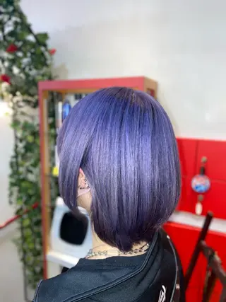 ショート ゆぴ☾/推しカラー /ハイトーンのヘアスタイル