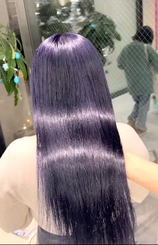 ロング カラー KANAMI 🌏のヘアスタイル
