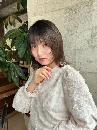 セミロング 🕊️柳谷 壽里🕊️のヘアスタイル