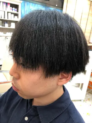 ショート 石川 史弥のヘアスタイル